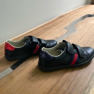 Like-New Kids Gucci Leather Sneaker